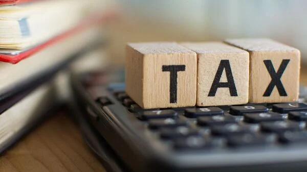 What Are the Best Tax-Saving Investments for 2025?